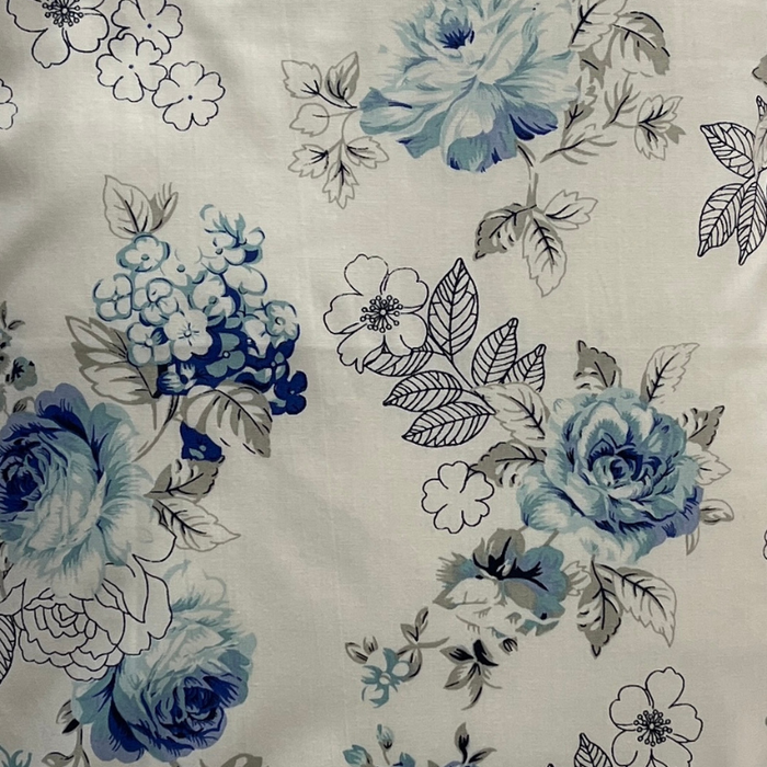 White/Blue Floral Garden Double Bedsheet with Pillow Covers/90" x 108"