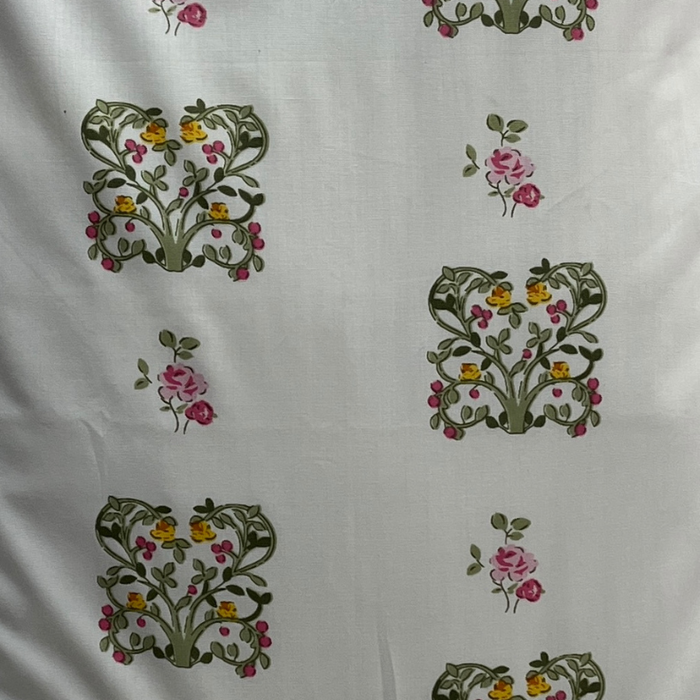 White/Green/Red Floral Double Bedsheet with Pillow Covers/90" x 108"