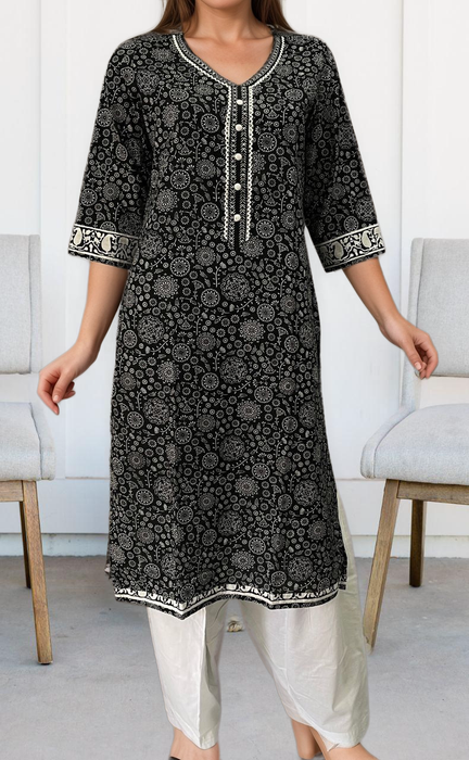 Black/White Floral Garden Jaipuri Cotton Kurti. Pure Versatile Cotton. | Laces and Frills