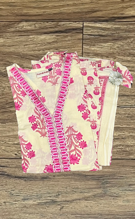 Off White/Pink Garden Kurti With Pant And Dupatta Set. Pure Versatile Cotton. | Laces and Frills