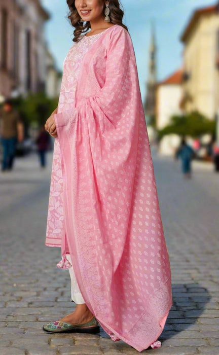 Baby Pink Embroidery Jaipur Cotton Kurti With Pant And Dupatta Set.