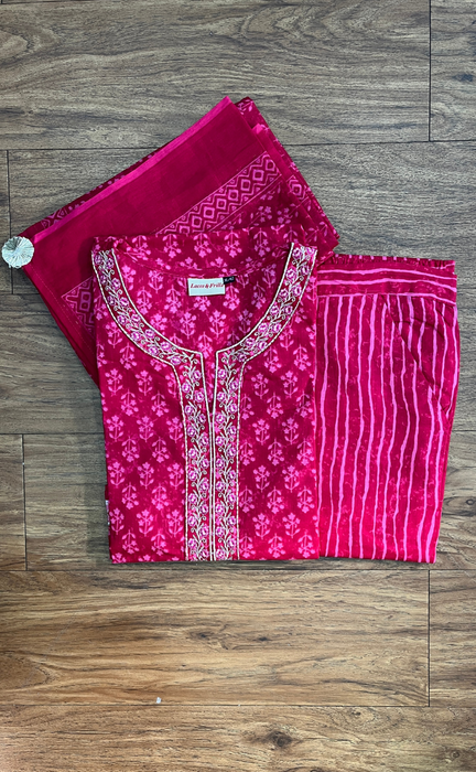 Pink Floral Jaipur Cotton Kurti With Pant And Dupatta Set. Pure Versatile Cotton. | Laces and Frills