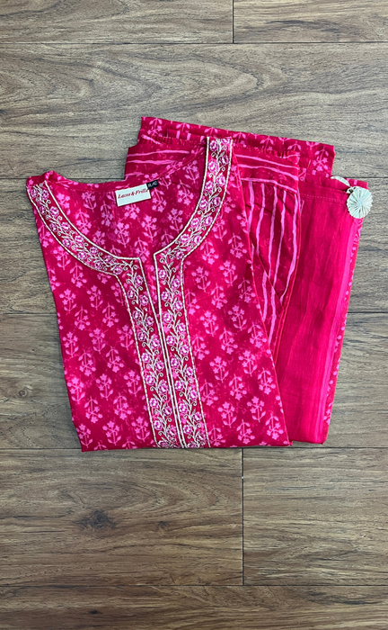 Pink Floral Jaipur Cotton Kurti With Pant And Dupatta Set. Pure Versatile Cotton. | Laces and Frills