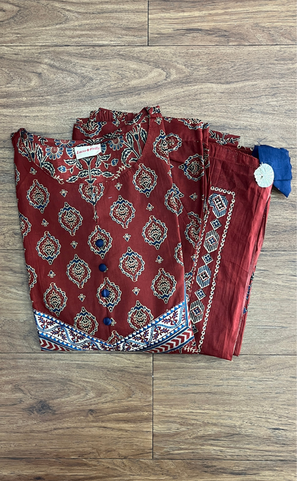 Maroon Motif Jaipur Cotton Kurti With Pant And Dupatta Set. Pure Versatile Cotton. | Laces and Frills