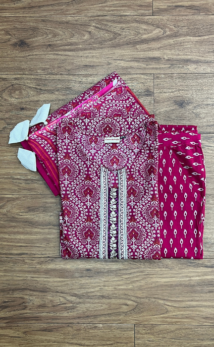 Pink Garden Jaipur Cotton Kurti With Pant And Dupatta Set. Pure Versatile Cotton. | Laces and Frills