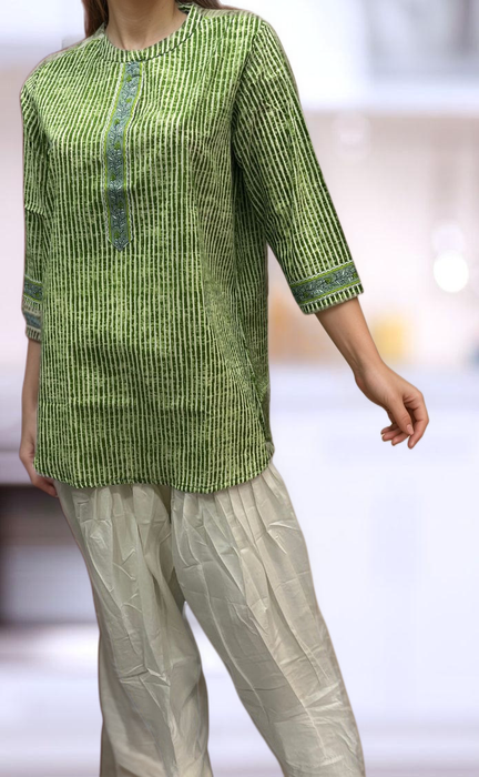 Green Flora Jaipuri Cotton Short Kurti. Pure Versatile Cotton. | Laces and Frills